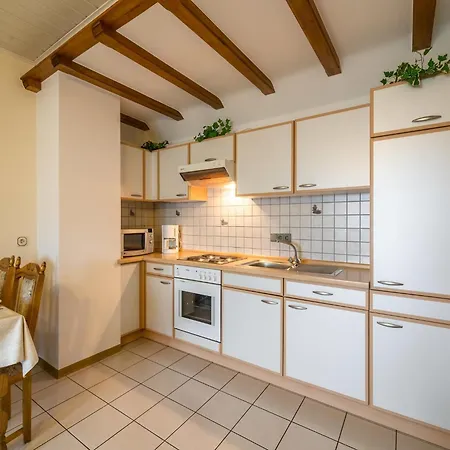 Sauna Apartment, Cleaning Included Daire Eschfeld