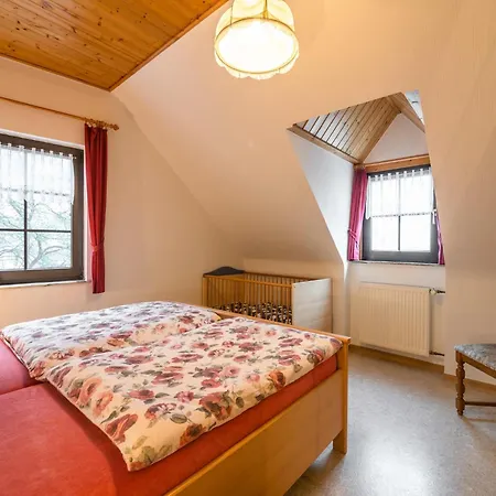 Daire Sauna Apartment, Cleaning Included Eschfeld